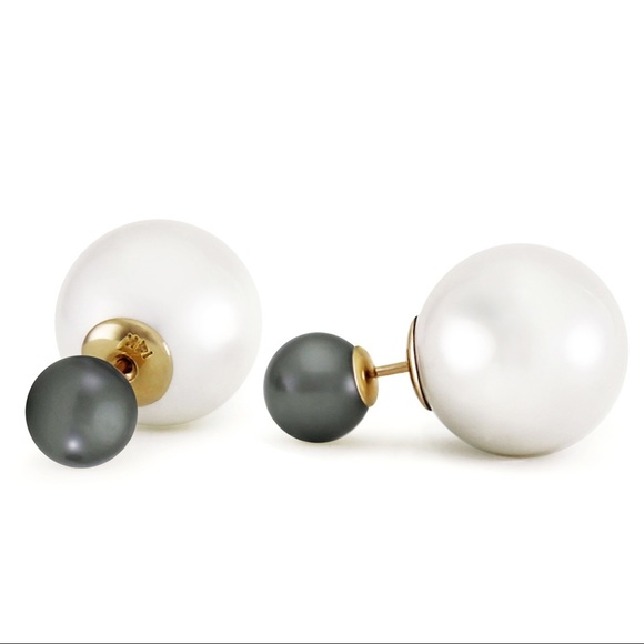 Galaxy Gold Products Jewelry - 14K. GOLD BLACK/WHITE SHELL PEARLS STUD EARRININGS